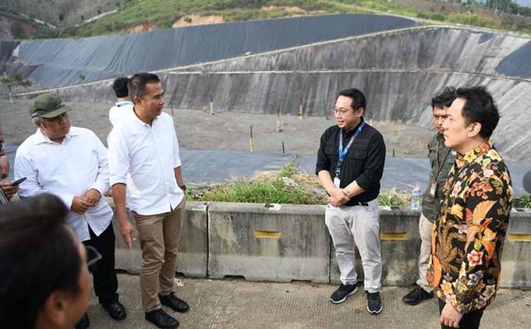 Percepatan Pembangunan Pengolah Sampah Menjadi Energi Listrik Legok Nangka