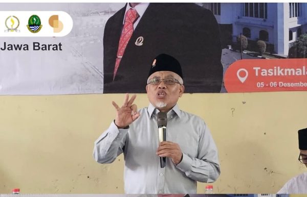 KH. Tetep Abdulatip Sosialisasikan Perda Pajak dan Retribusi 